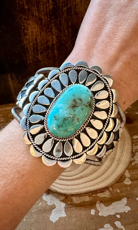 Handmade Bangle Bracelet-L. JAMES S/S Navajo Turquoise Sterling Silver Cuff 108g