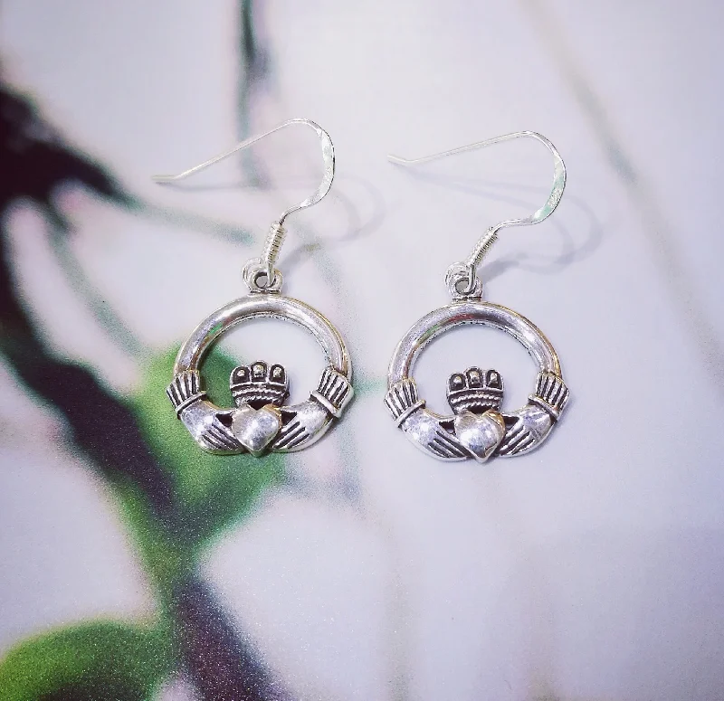 Chandelier Earrings-Sterling Silver Claddagh Earrings