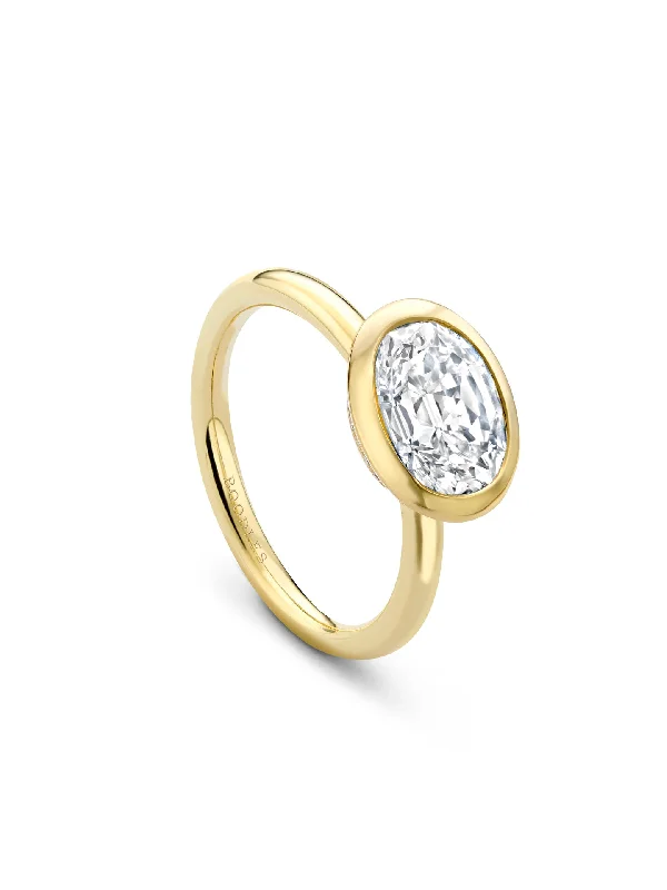 Gold Engagement Ring with Diamond-Florentine Oval Diamond Yellow Gold Ring