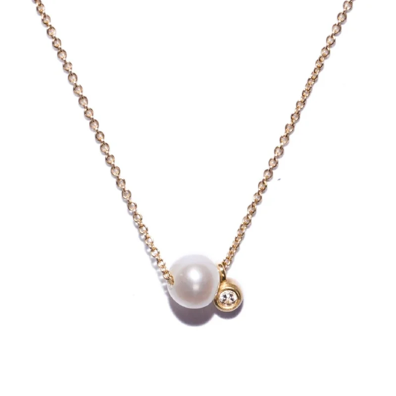 Unique Design Necklace-<!--NK672-->dainty necklace with pearl and diamond