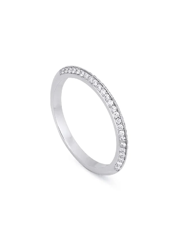 Round Cut Diamond Ring-Petal Diamond Platinum Wedding Band