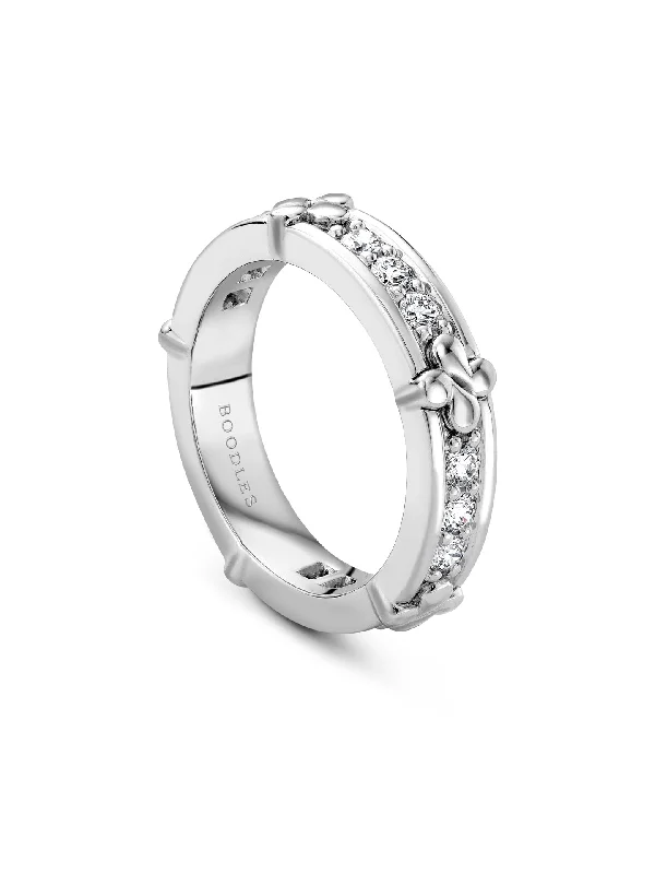 Chunky Silver Ring-Be Boodles Platinum Diamond Wedding Band